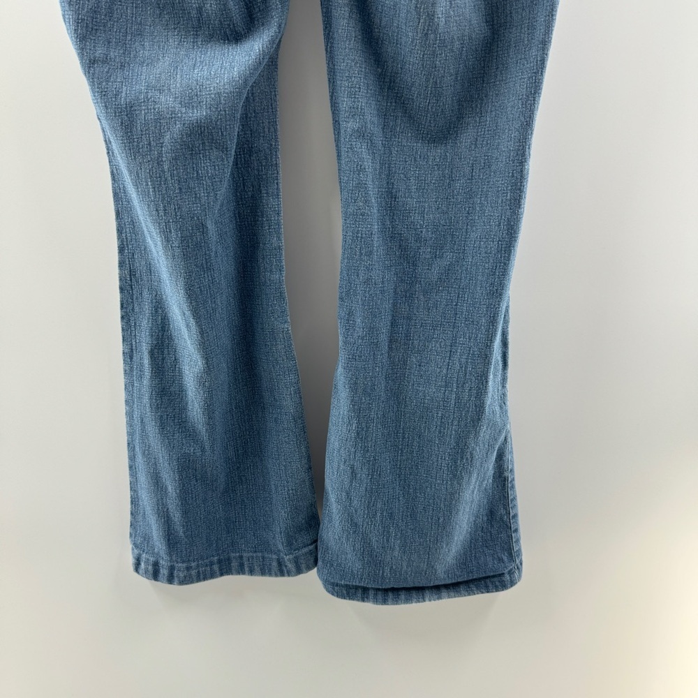 Sonoma Life + Style Mid Rise Zipper Fly Jeans Light–Medium Wash Size 8 - Picture 9 of 9